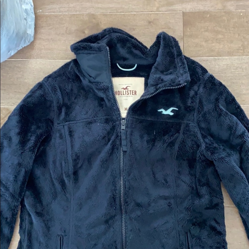 Hollister fleece sweatshirt